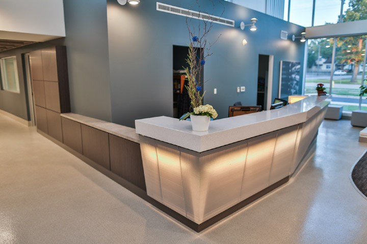 Feyen Zylstra Cms Architectural Products Custom Reception Desk Aisleway