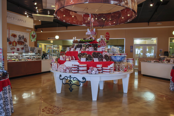 specialty round multi-tiered table