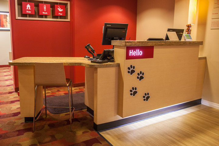 guest reception desk