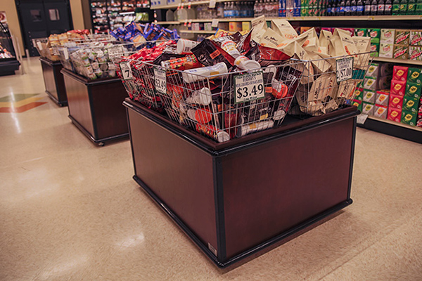 BOV Merchandiser Merchandised Aisle